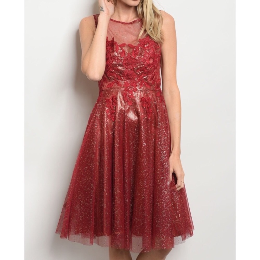 New red homecoming dress cocktail formal dance 💃